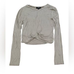 Creamy coloured long sleeve shirt. Size M